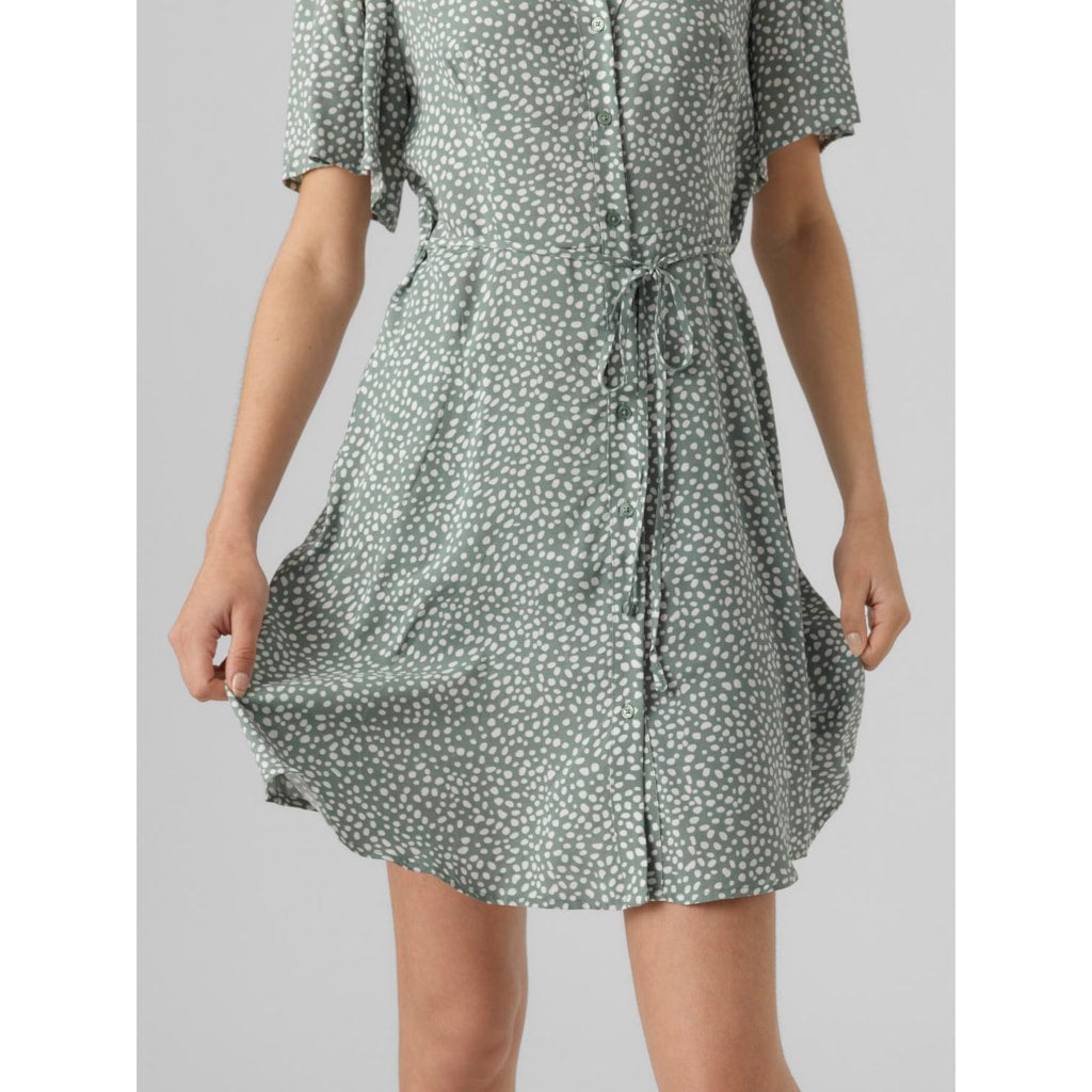 Vestido camisero corto
